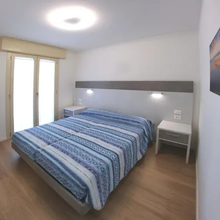 Burello * Λινιάνο Σαμπιαντόρο